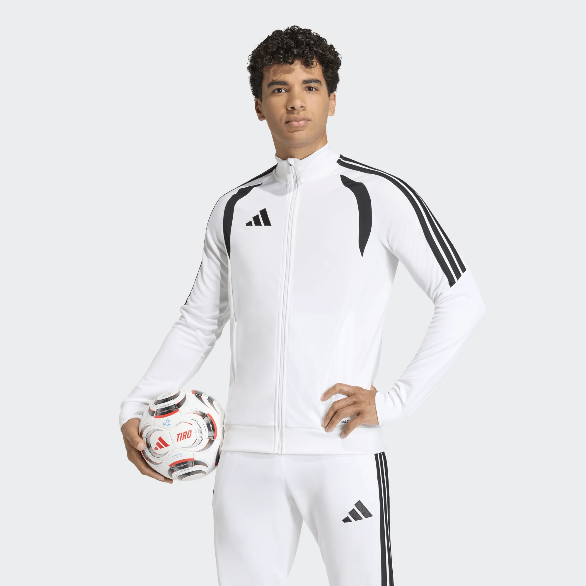 Чоловіча спортивна олімпійка Аdidas Tiro 26 League Training Jacket thumbnail 2