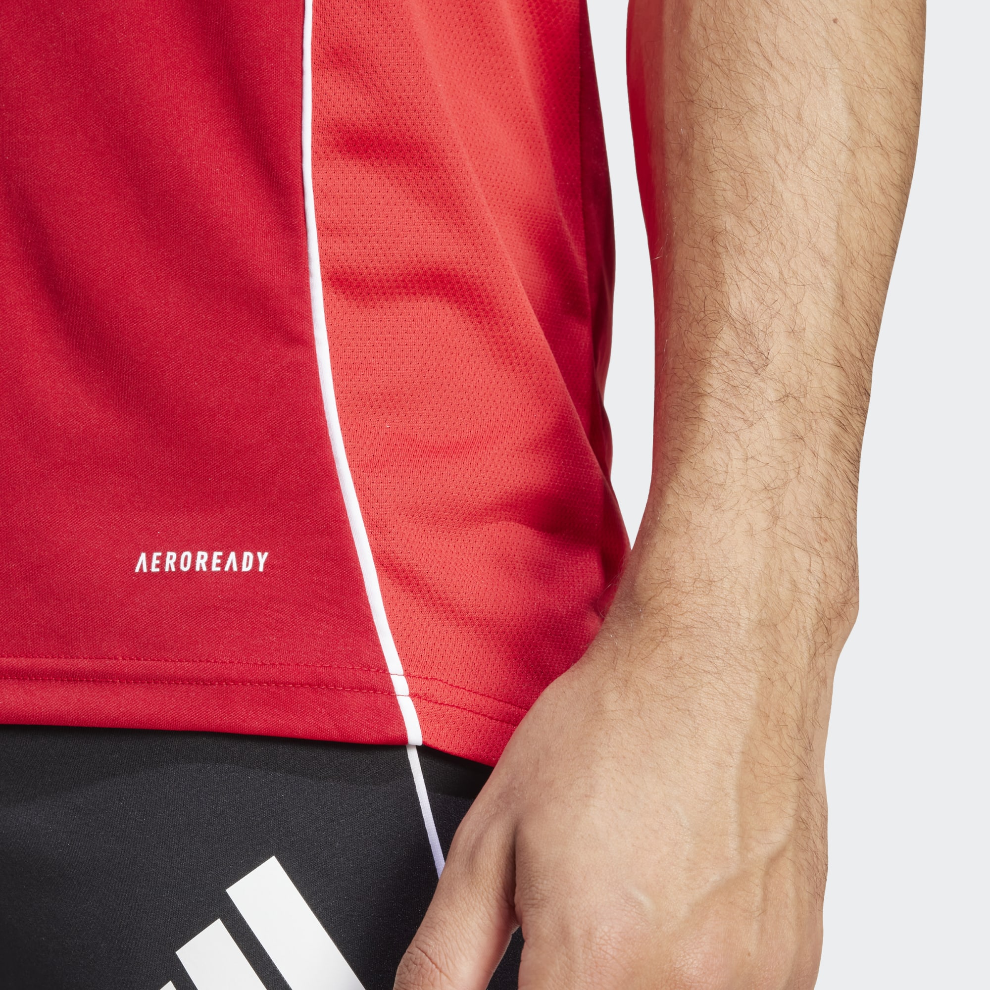 Футболка тренувальна Adidas Tiro 25 Competition Sleeveless Jersey image 9