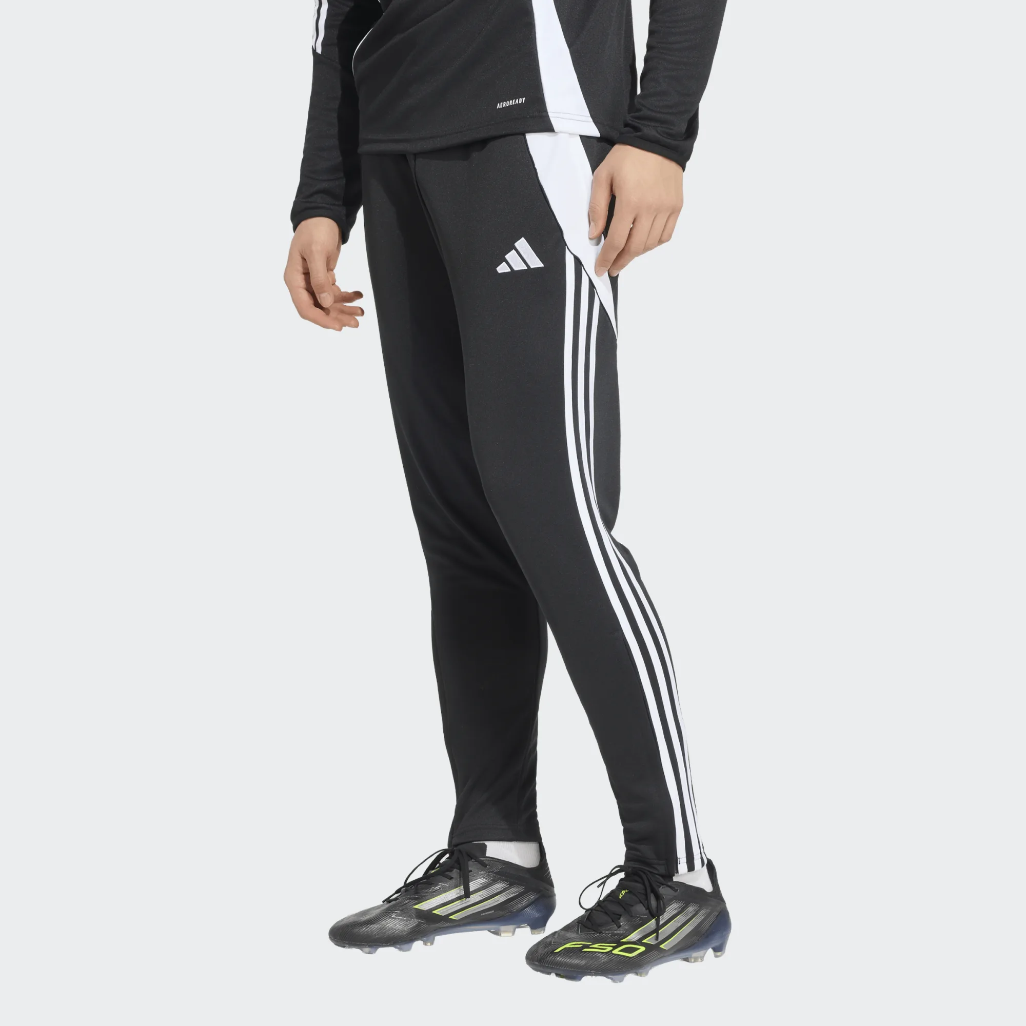 Штани тренувальні Adidas Tiro 24 Training Pants REGULAR thumbnail 4