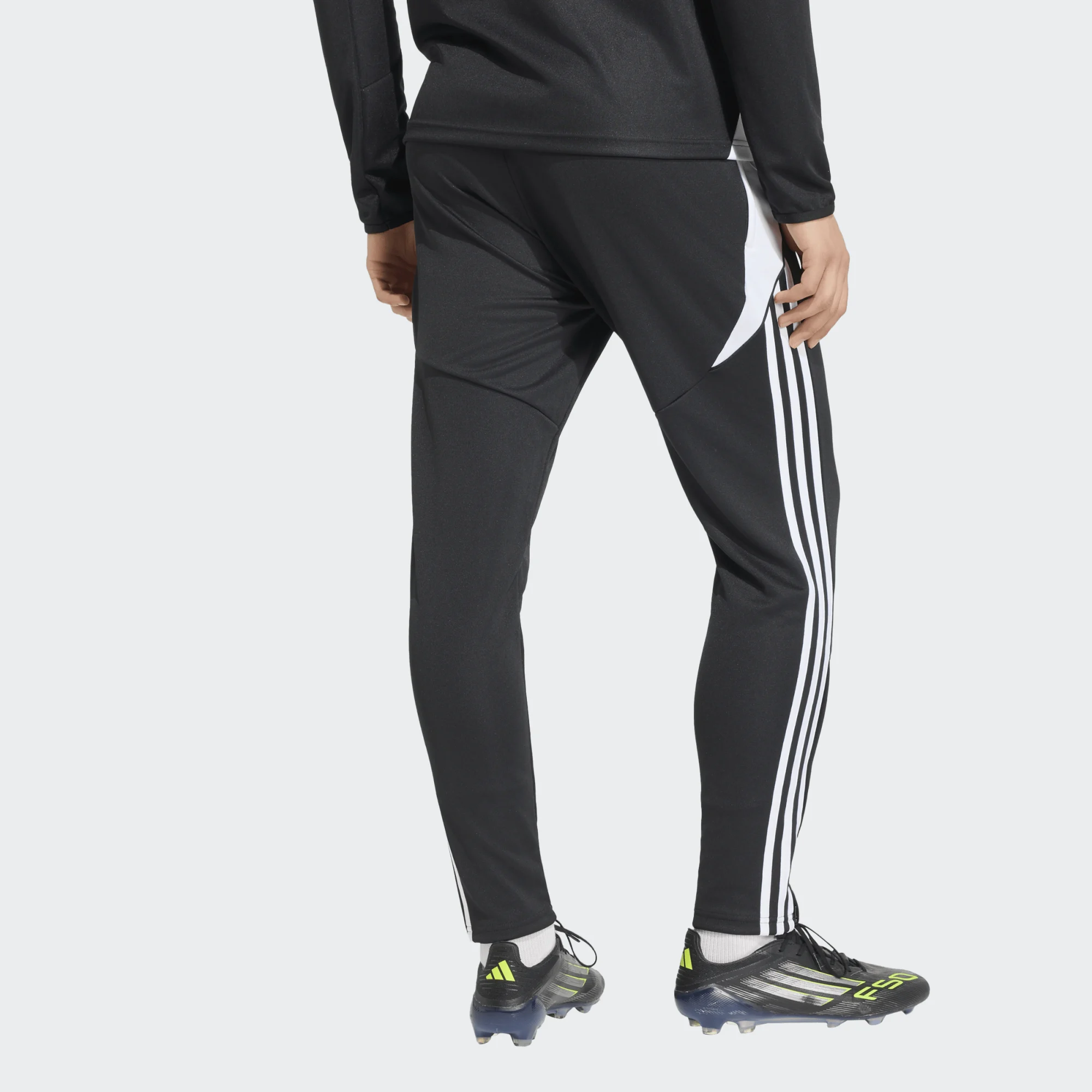 Штани тренувальні Adidas Tiro 24 Training Pants REGULAR thumbnail 5