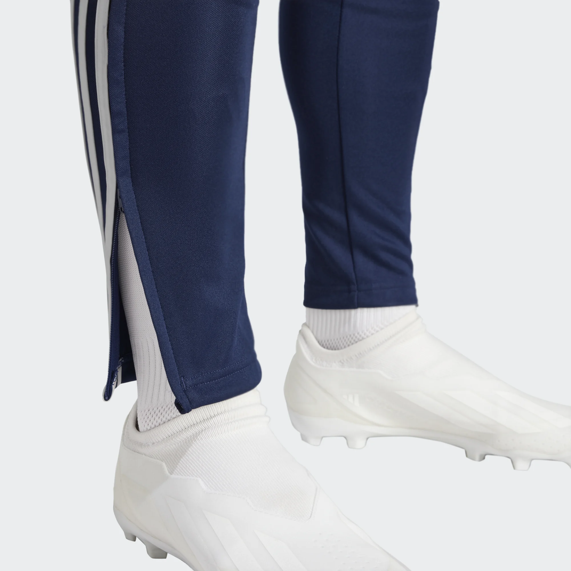 Штани тренувальні Adidas Tiro 24 Training Pants SLIM image 8